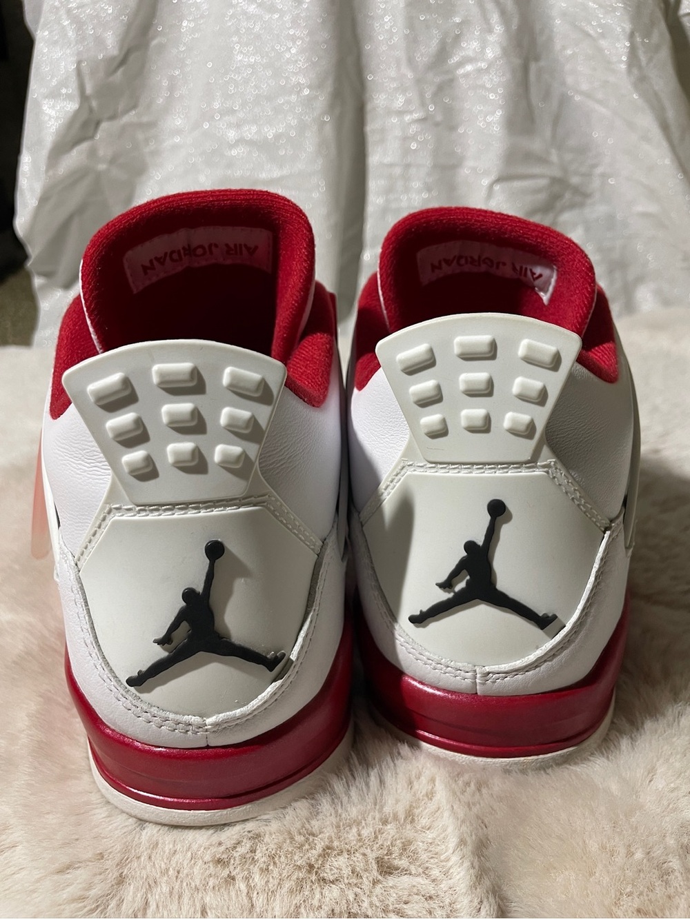 Air Jordan 4 Retro Alternate 89 White Varsity Red Size 9.5 Men’s With Box - Picture 5 of 8